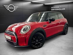 Rot Gebraucht 2022 Mini Cooper Classic Kleinwagen | 21.380 € (Fairer Preis)
