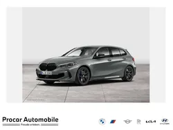 Grau Gebraucht 2022 BMW M135 Performance Kleinwagen | 37.970 € (Fairer Preis)