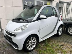 Tridionsilberweiss Gebraucht 2012 Smart ForTwo Coupé Passion Kleinwagen | 4.500 € (Fairer Preis)