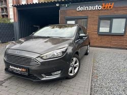 Grau Gebraucht 2016 Ford Focus Titanium Kombi | 11.499 € (Fairer Preis)