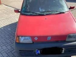 Rot Gebraucht 1998 Fiat Cinquecento Kleinwagen | 350 €