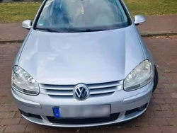Silber Gebraucht 2006 VW Golf V Goal Limousine | 2.600 € (Fairer Preis)