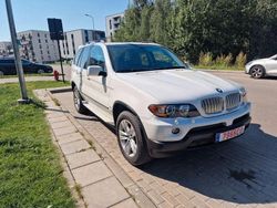 Weiß Gebraucht 2006 BMW X5 Sport Line SUV | 9.800 € (Fairer Preis)
