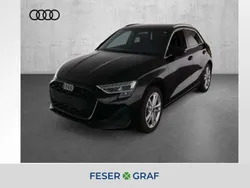 Mythosschwarz metallic Gebraucht 2024 Audi A3 Ambiente Limousine | 31.990 € (Teuer)