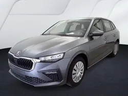 Graphite grau Gebraucht 2025 Skoda Scala Kleinwagen | 21.440 € (Guter Preis)
