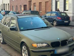 Grün Gebraucht 2004 BMW 318 M Sport Kombi | 1.899 € (Guter Preis)