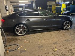 Schwarz Gebraucht 2011 Audi A5 Sportback Sport Kleinwagen | 10.900 € (Fairer Preis)