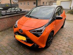 Orange Gebraucht 2019 Toyota Aygo X-cite Kleinwagen | 8.800 € (Fairer Preis)