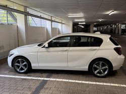 Weiß Gebraucht 2015 BMW 116 Sport Line Kleinwagen | 10.500 € (Fairer Preis)