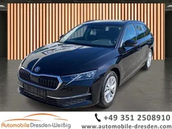Schwarzmagic perleffekt Gebraucht 2024 Skoda Octavia Selection Kombi | 28.980 € (Superpreis)