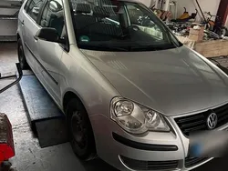 Silber Gebraucht 2007 VW Polo Kleinwagen | 2.000 € (Guter Preis)