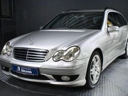 Silber Gebraucht 2004 Mercedes C30 AMG AMG Kombi | 10.490 €