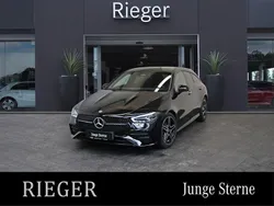 Schwarz Gebraucht 2024 Mercedes CLA200 Shooting Brake AMG Kombi | 34.449 € (Fairer Preis)