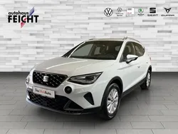 "nevada" weiss Gebraucht 2024 Seat Arona FR SUV | 21.900 € (Fairer Preis)