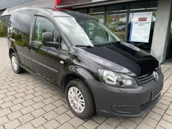 Schwarz Gebraucht 2015 VW Caddy Van / Kleinbus | 9.500 € (Guter Preis)