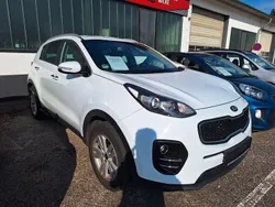 Weiß Gebraucht 2018 Kia Sportage DREAM-TEAM Edition SUV | 14.290 € (Fairer Preis)