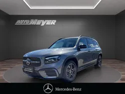 Grau Gebraucht 2024 Mercedes GLB250 Premium SUV | 55.490 € (Teuer)