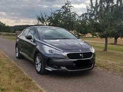 Grau Gebraucht 2016 DS Automobiles DS5 Business Class Kleinwagen | 13.700 € (Etwas zu teuer)
