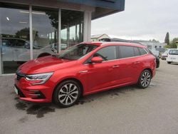 Rot Gebraucht 2021 Renault Mégane GrandTour Intens Kombi | 17.890 € (Fairer Preis)