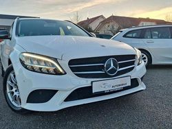 Weiß Gebraucht 2019 Mercedes C180 Avantgarde Limousine | 15.990 € (Guter Preis)