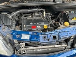 Blau Gebraucht 2005 Opel Meriva Van / Kleinbus | 500 € (Guter Preis)