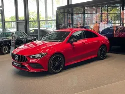 Rot Gebraucht 2019 Mercedes CLA180 Limousine | 27.850 €