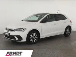 Pure white Gebraucht 2024 VW Polo Goal Limousine | 24.383 € (Superpreis)