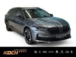 Graphitegrau metallic Neu 2025 Skoda Superb SportLine Kombi | 51.448 € (Teuer)