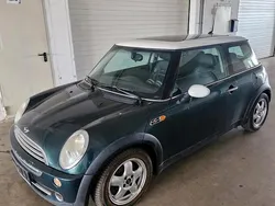 Grün Gebraucht 2005 Mini Cooper Kleinwagen | 999 €