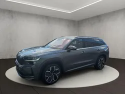 5x graphitegrau metallic Gebraucht 2025 Skoda Kodiaq SportLine SUV | 50.800 € (Fairer Preis)
