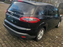 Schwarz Gebraucht 2014 Ford S-MAX Business Edition Van / Kleinbus | 9.500 € (Etwas zu teuer)