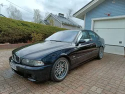 Blau Gebraucht 1999 BMW M5 Sport Line Limousine | 27.000 €