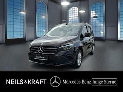Rot Gebraucht 2023 Mercedes T180 Progressive Van / Kleinbus | 28.880 € (Fairer Preis)