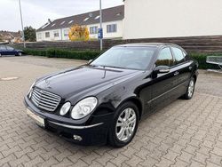Schwarz Gebraucht 2004 Mercedes E200 Limousine | 3.990 € (Guter Preis)