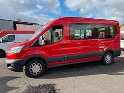 Rot Gebraucht 2017 Ford Transit Trend Kombi | 10.490 € (Fairer Preis)