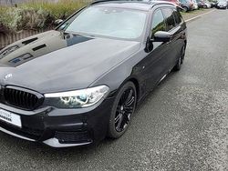 Schwarz Gebraucht 2019 BMW 530 M Sport Kombi | 32.000 € (Fairer Preis)