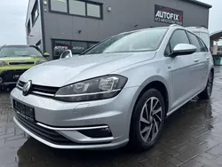 Reflexsilber metallic Gebraucht 2018 VW Golf VII Join Kombi | 15.999 € (Guter Preis)