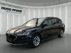 Schwarz Gebraucht 2022 Ford Focus Kombi | 17.440 € (Guter Preis)