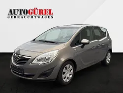 Braun Gebraucht 2011 Opel Meriva Van / Kleinbus | 2.890 € (Guter Preis)