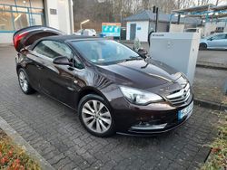 Braun Gebraucht 2016 Opel Cascada Edition Cabrio | 11.500 € (Fairer Preis)
