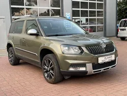Grün Gebraucht 2015 Skoda Yeti Adventure SUV | 10.990 € (Fairer Preis)
