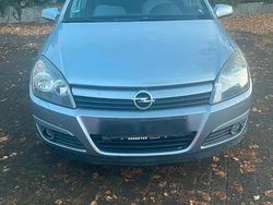 Silber Gebraucht 2006 Opel Astra Limousine | 1.850 € (Fairer Preis)