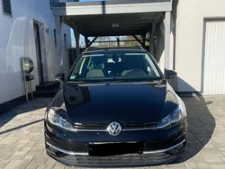 Schwarz Gebraucht 2017 VW Golf VII Kombi | 10.999 € (Guter Preis)