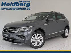 Grau Gebraucht 2021 VW Tiguan SUV | 34.880 € (Etwas zu teuer)