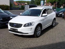 Weiß Gebraucht 2017 Volvo XC60 Summum SUV | 16.950 €