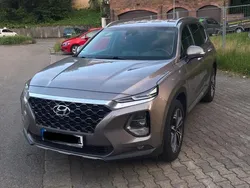 Braun Gebraucht 2018 Hyundai Santa Fe SUV | 16.000 €