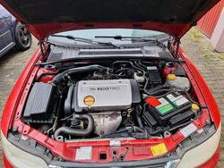 Rot Gebraucht 1999 Opel Vectra Limousine | 650 € (Guter Preis)