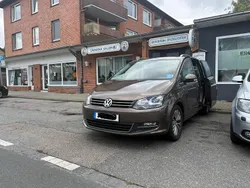 Braun Gebraucht 2011 VW Sharan Van / Kleinbus | 10.200 € (Guter Preis)