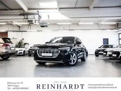 Brillantschwarz Gebraucht 2023 Audi e-tron Advanced SUV | 36.035 € (Superpreis)