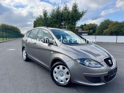 Braun Gebraucht 2007 Seat Altea XL Comfort Van / Kleinbus | 3.999 € (Etwas zu teuer)